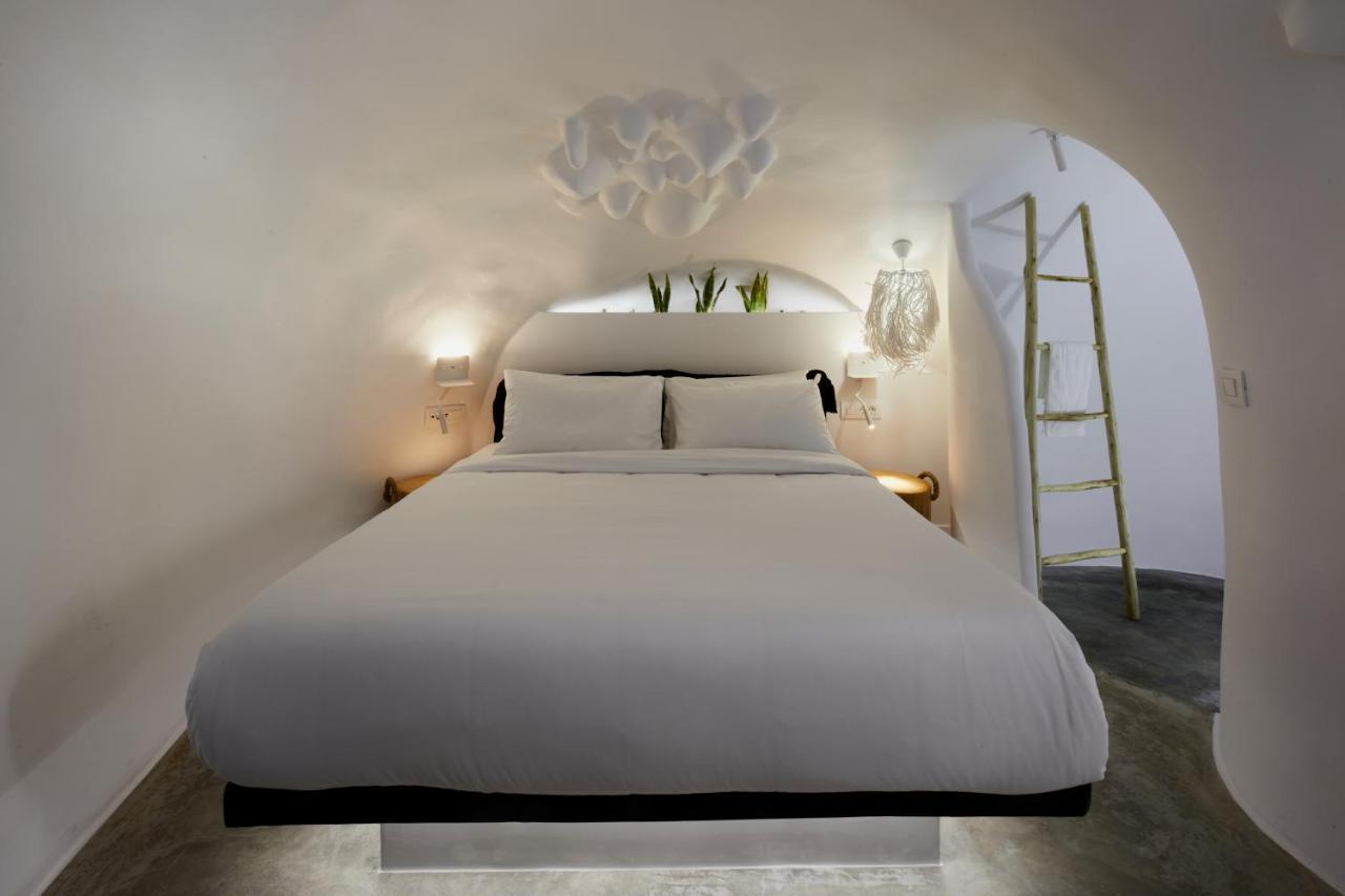 Theano Cave Suites & Villas Imerovígli Extérieur photo