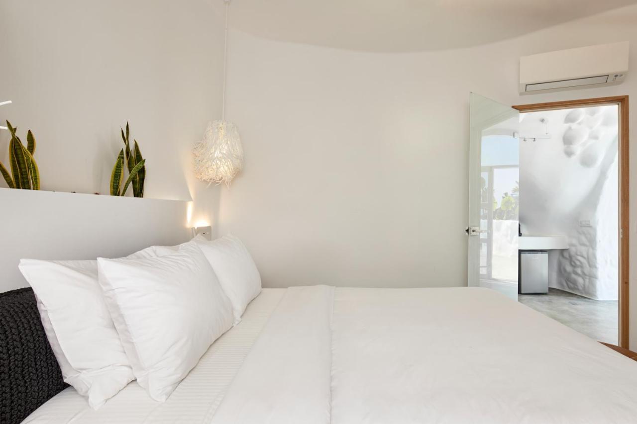 Theano Cave Suites & Villas Imerovígli Extérieur photo