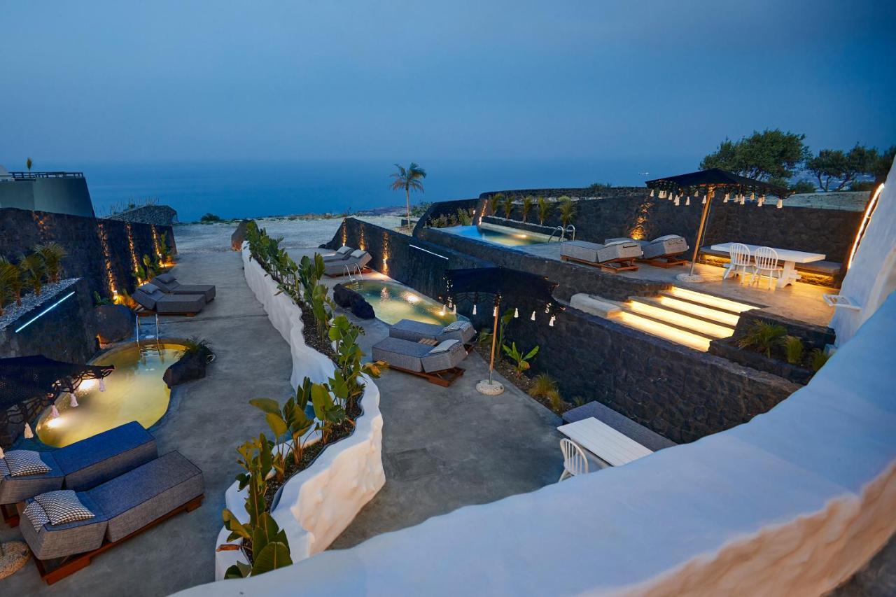 Theano Cave Suites & Villas Imerovígli Extérieur photo
